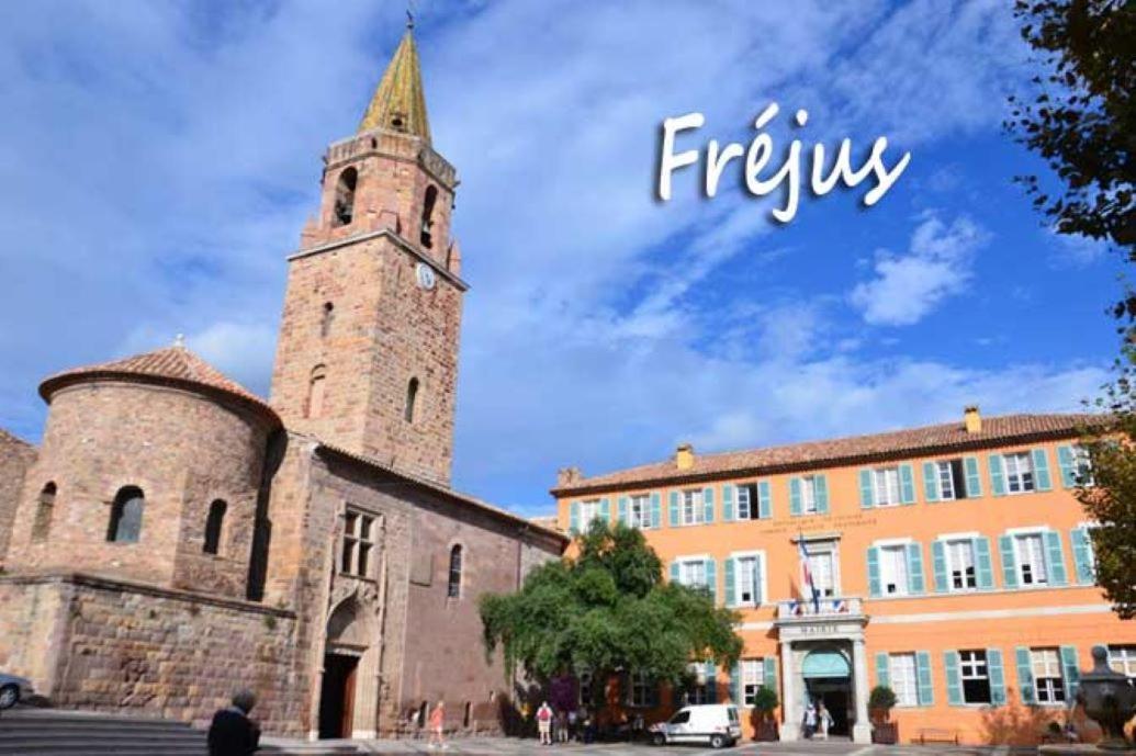 Neuf, Climatise Et Au Calme A