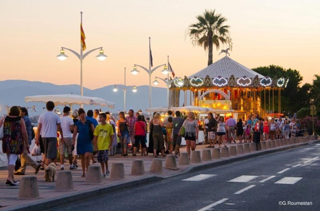 Neuf, Climatise Et Au Calme A * Fréjus