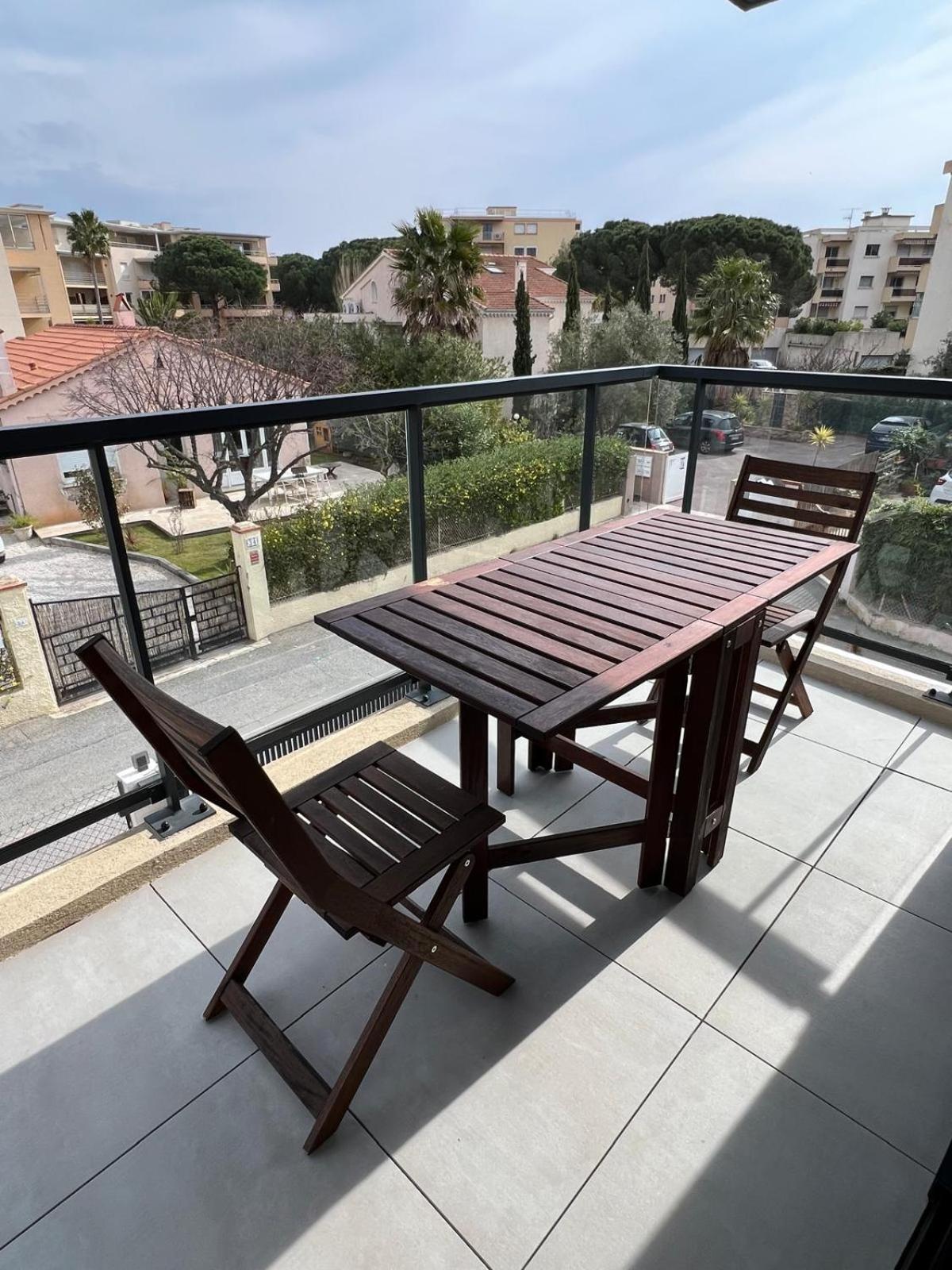 Apartment Neuf, Climatise Et Au Calme A *